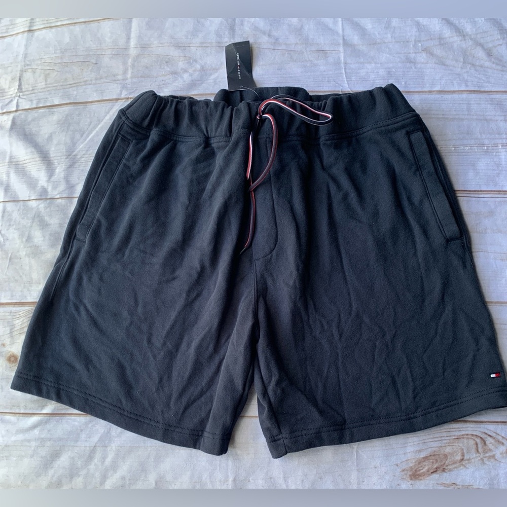 Tommy Hilfiger Navy Sweat Shorts Drawstring Size XL